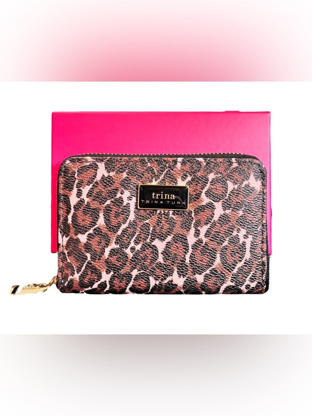 ✨ NWT Trina Turk Leopard Print Zip Around Wallet in Box ✨